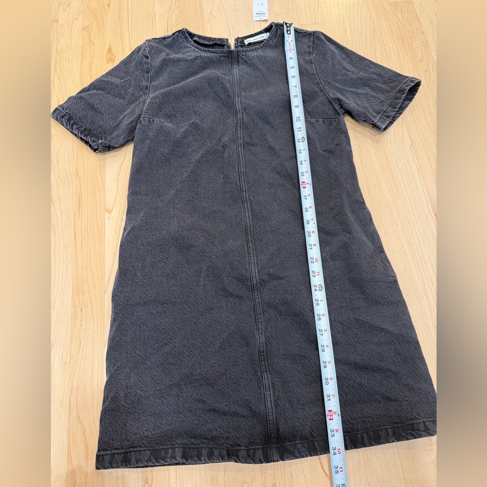 Abercrombie & Fitch Washed Black Mini Shift Dress - Picture 2 of 5